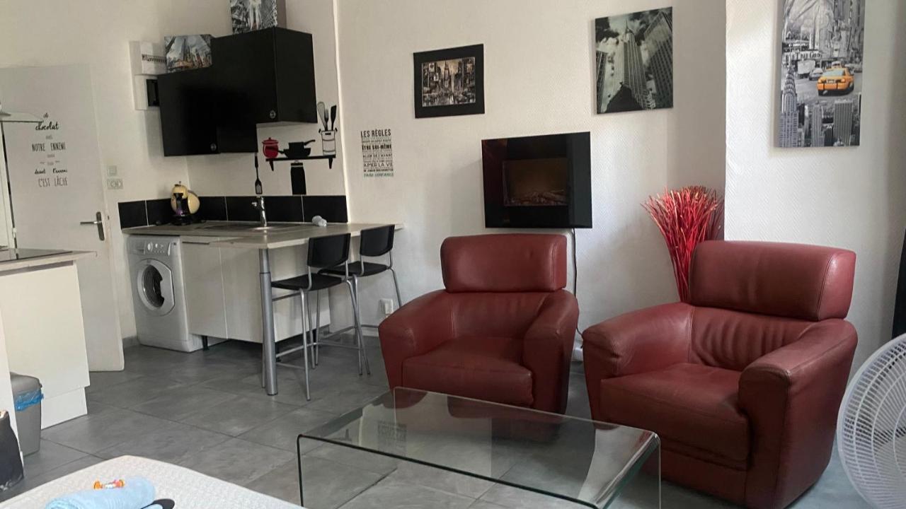 Le Suffren, Ventile ,Wifi, A 100 M De La Plage Toulon Exterior foto